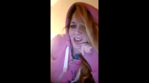 Snapshot of lauriehotxxx chatting on 01/13/26, 08:36 lauriehotxxx online show from 01/13/26, 08:36