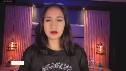 Lau Roberts online show from 06/15/26, 03:53