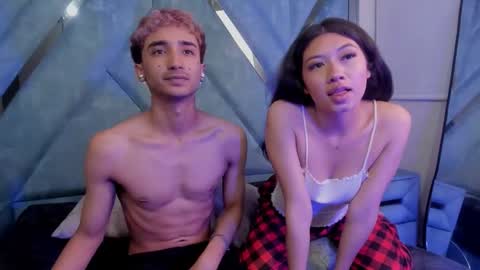 Snapshot of laurynandnarem chatting on 12/14/25, 09:25 Laury and Narem online show from 12/14/25, 09:25