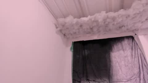 Lauu G online show from 11/01/25, 11:34