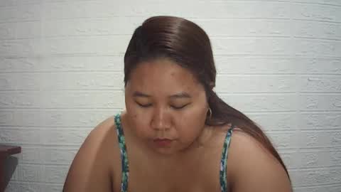 Snapshot of lavalyn214 chatting on 04/28/26, 02:55 lavalyn214 online show from 04/28/26, 02:55