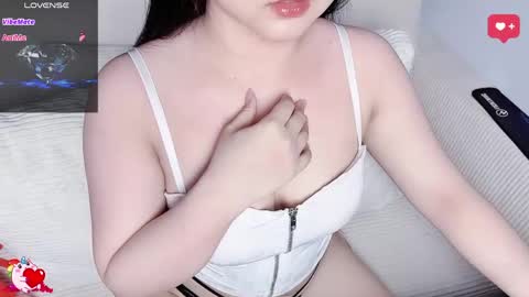 Tina online show from 05/06/26, 06:57