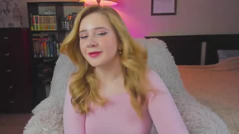 Lav online show from 09/13/25, 07:24