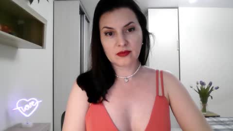 Diana  online show from 03/10/25, 07:18