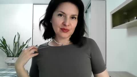 Diana  online show from 09/14/25, 06:07