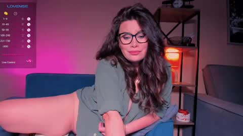 Snapshot of laverna_black chatting on 02/10/25, 03:46 Laverna online show from 02/10/25, 03:46