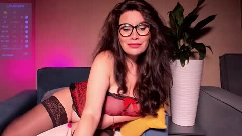 Snapshot of laverna_black chatting on 11/08/25, 02:56 Laverna online show from 11/08/25, 02:56