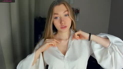 Jane online show from 06/09/26, 11:27