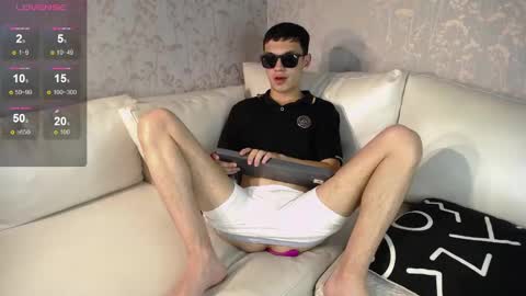 Snapshot of lawford_mike chatting on 12/31/24, 08:34 Mike online show from 12/31/24, 08:34