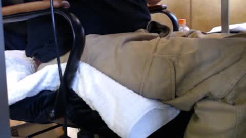 Snapshot of lawonderkind chatting on 09/28/25, 10:26 ManNutts Tbag online show from 09/28/25, 10:26