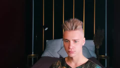 Lawrence online show from 09/15/25, 10:37