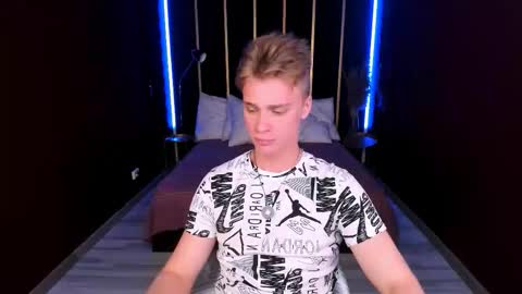 Lawrence online show from 10/06/25, 10:23