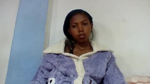 Snapshot of layah157855 chatting on 07/14/26, 10:54 layah157855 online show from 07/14/26, 10:54