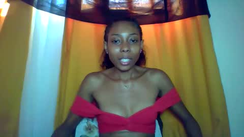 Snapshot of layannek chatting on 12/02/25, 05:57 layannek online show from 12/02/25, 05:57