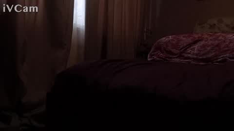 Snapshot of laydayy chatting on 11/07/25, 08:03 laydayy online show from 11/07/25, 08:03