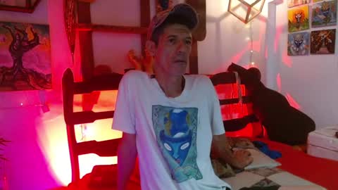 Snapshot of laye19 chatting on 02/09/25, 11:36 Laye19 online show from 02/09/25, 11:36