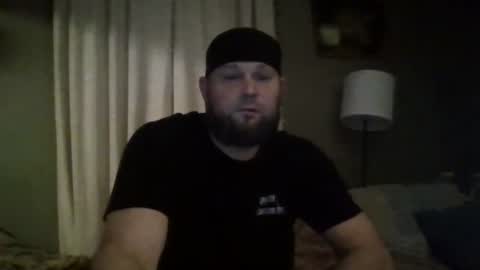 Snapshot of layinlow42 chatting on 02/01/25, 10:55 layinlow42 online show from 02/01/25, 10:55