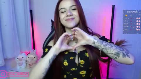 Layla online show from 03/11/25, 01:12