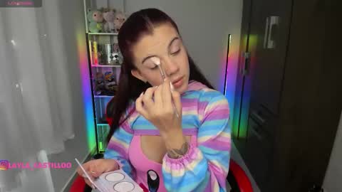 Layla online show from 09/09/25, 02:16