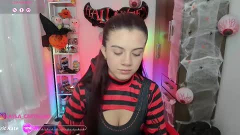 Layla online show from 10/21/25, 02:51