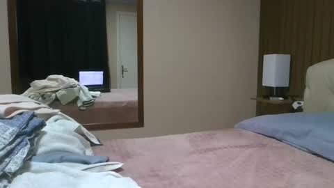 kelly online show from 03/04/25, 11:32