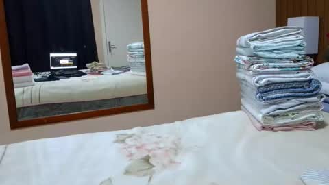 kelly online show from 09/26/25, 09:41