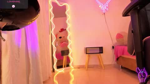 laylafoxy_tay online show from 10/06/25, 03:15