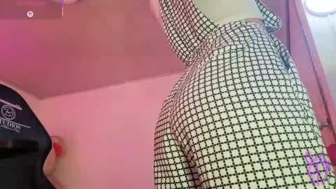 laylafoxy_tay online show from 10/18/25, 04:48