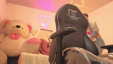 laylafoxy_tay online show from 12/18/25, 03:12