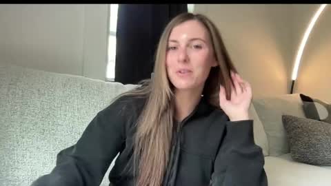 laylahlaylah1 online show from 05/11/26, 04:48
