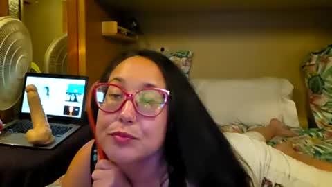 Snapshot of laylanajade chatting on 07/21/26, 05:21 laylanajade online show from 07/21/26, 05:21
