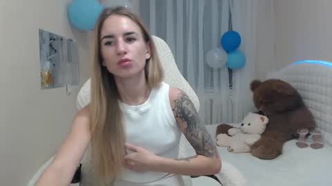 laymablast online show from 09/29/25, 05:56