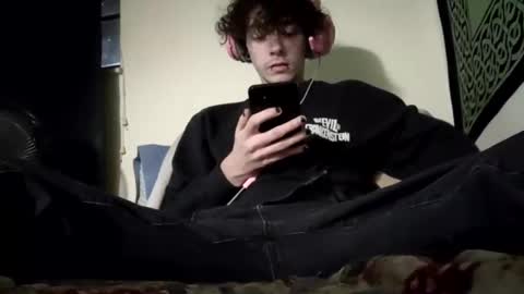 Stitch online show from 03/06/25, 02:09