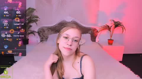 Snapshot of layriantavee chatting on 02/12/25, 08:38 layriantavee online show from 02/12/25, 08:38