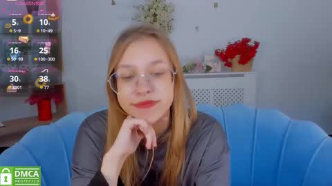 Snapshot of layriantavee chatting on 09/27/25, 07:02 layriantavee online show from 09/27/25, 07:02