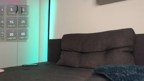 Snapshot of lazar_angels chatting on 05/30/26, 05:15 Laz online show from 05/30/26, 05:15