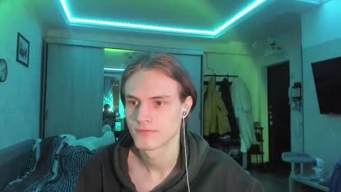 Snapshot of lazaret1k chatting on 02/05/26, 03:49 Vladi online show from 02/05/26, 03:49