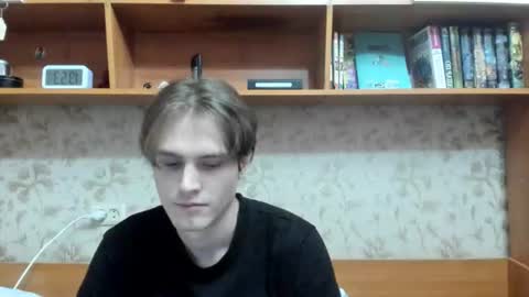 Snapshot of lazaret1k chatting on 06/15/26, 04:53 Vladi online show from 06/15/26, 04:53