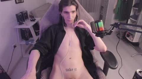 Snapshot of lazy_haze chatting on 03/03/26, 02:07 Haze aka Slava online show from 03/03/26, 02:07