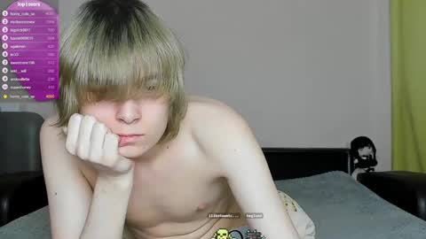 Snapshot of lazydarkknight chatting on 02/17/25, 02:26 Alex online show from 02/17/25, 02:26
