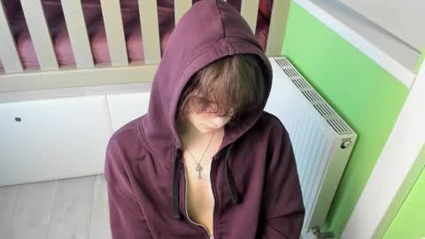 Alex online show from 12/04/25, 01:53