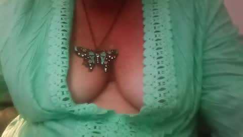 lcaliente online show from 10/13/25, 11:10