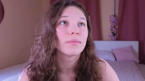 Lea online show from 03/17/26, 04:10