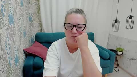 Lea online show from 05/11/26, 05:24