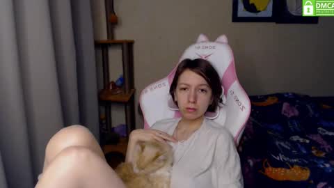 Snapshot of leah__gotty chatting on 12/02/24, 02:19 Leah Gotty online show from 12/02/24, 02:19