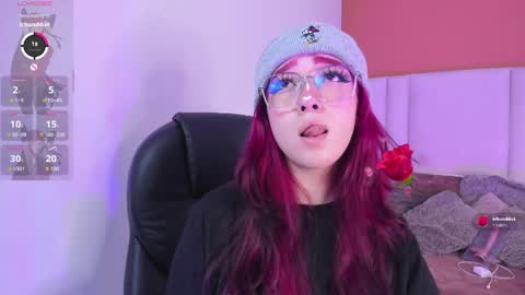 Leah online show from 04/28/26, 09:42