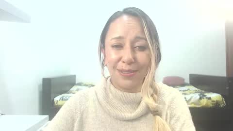 Snapshot of leah_susman chatting on 03/06/26, 03:47 leah_susman online show from 03/06/26, 03:47