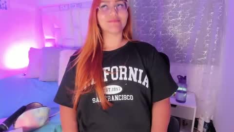 Leah  online show from 11/14/25, 03:16