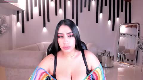 leahlombardi_ online show from 10/01/25, 03:23