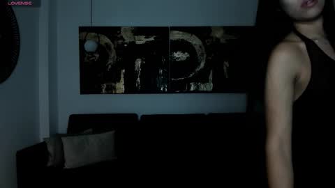 leahnovac online show from 11/22/25, 10:58